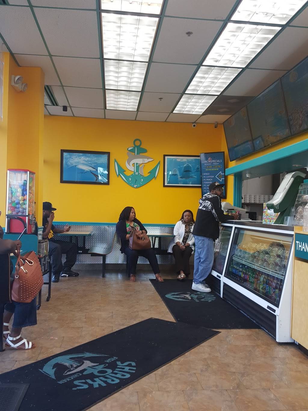 Sharks 167th - Country Club Hills, IL | restaurant | 4241 167th St, Country Club Hills, IL 60478, USA | 7089220222 OR +1 708-922-0222