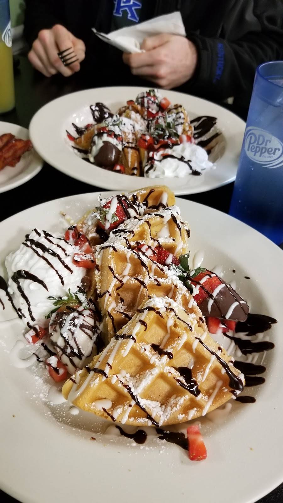 Lexington Diner | restaurant | 841 Lane Allen Rd, Lexington, KY 40504, USA | 8593035573 OR +1 859-303-5573