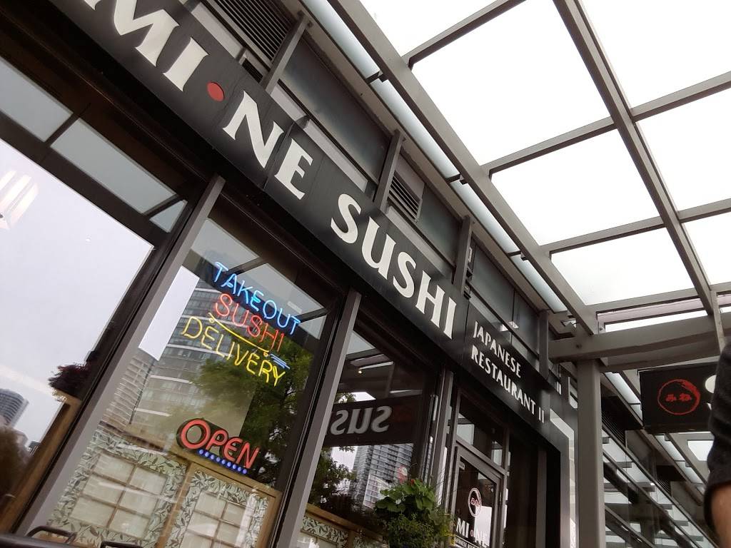 Mi-Ne Sushi | restaurant | 325 Bremner Blvd, Toronto, ON M5V 3V3, Canada | 4166231975 OR +1 416-623-1975