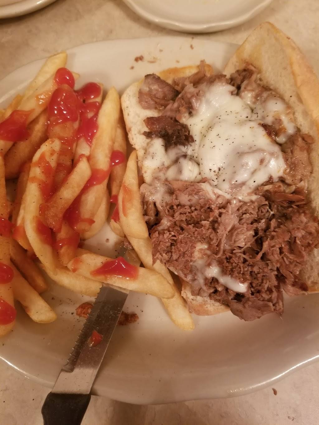 Brothers Restaurant & Lounge | restaurant | 512 E Church St, Sandwich, IL 60548, USA | 8157862133 OR +1 815-786-2133