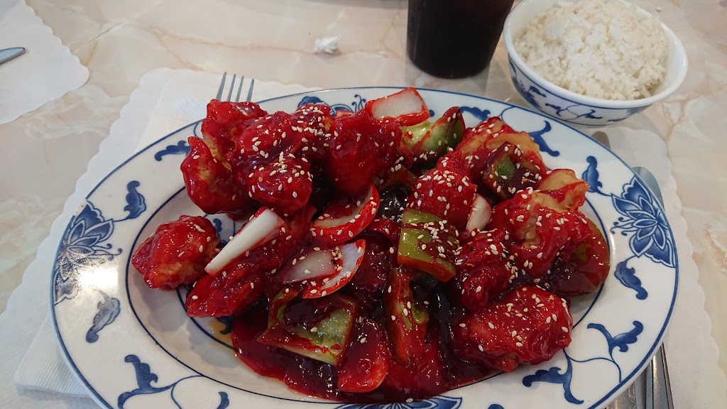 Chins Cafe | restaurant | 923 Bush St, Carlin, NV 89822, USA | 7757546674 OR +1 775-754-6674