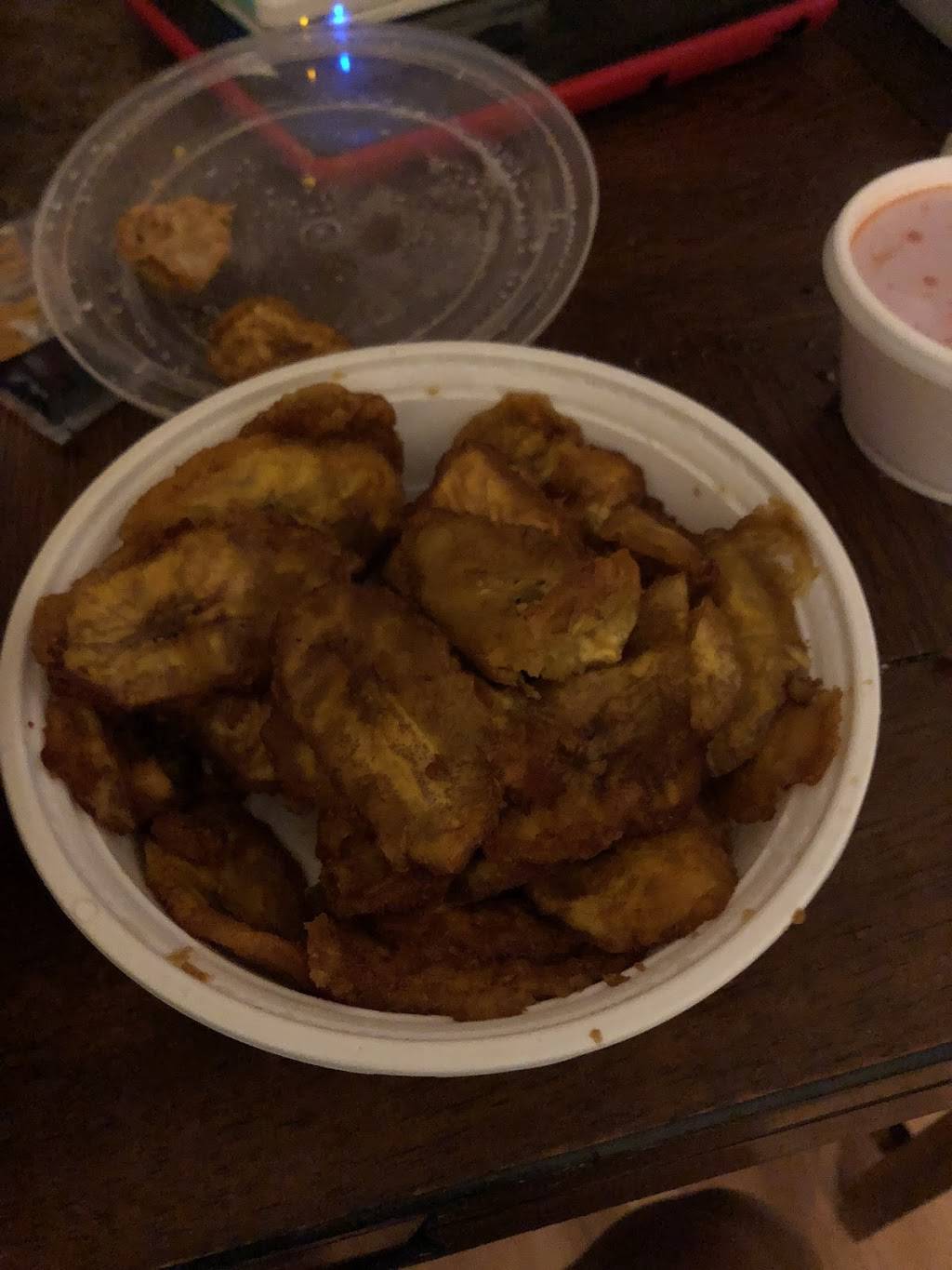 Golden Star | restaurant | 1229 Sunrise Hwy, Bay Shore, NY 11706, USA | 6316655503 OR +1 631-665-5503