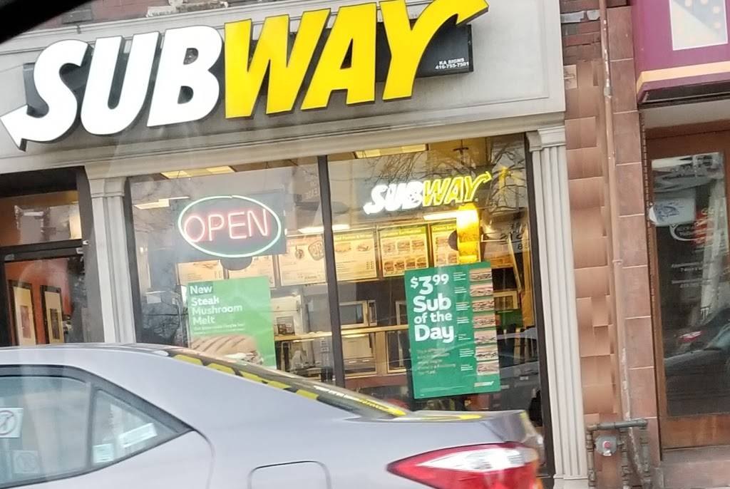 Subway | restaurant | 2430 Bloor St W, Toronto, ON M6S 1P9, Canada | 4167697827 OR +1 416-769-7827