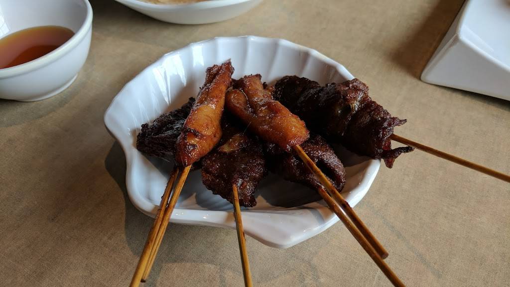 168 Sushi Buffet | restaurant | 2366 Dundas St W, Mississauga, ON L5K 1R7, Canada | 9058238818 OR +1 905-823-8818