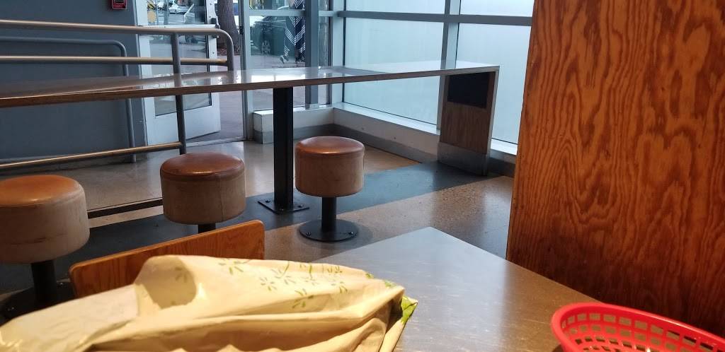 Chipotle Mexican Grill | restaurant | 5240 Lankershim Blvd, North Hollywood, CA 91601, USA | 8186432196 OR +1 818-643-2196