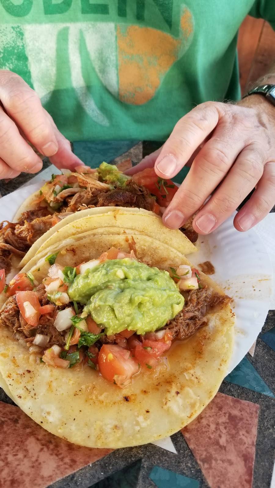 El Tarasco Mexican Food | restaurant | 4675 Imperial Hwy, Inglewood, CA 90304, USA | 3103300435 OR +1 310-330-0435