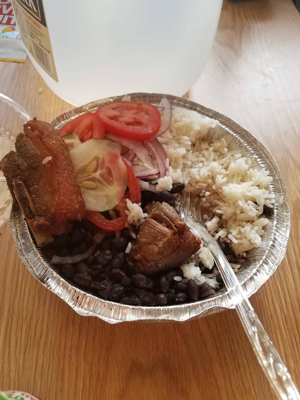 Mama Ana’s Empanadas | restaurant | 590 Union Blvd, Totowa, NJ 07512, USA | 8622644444 OR +1 862-264-4444