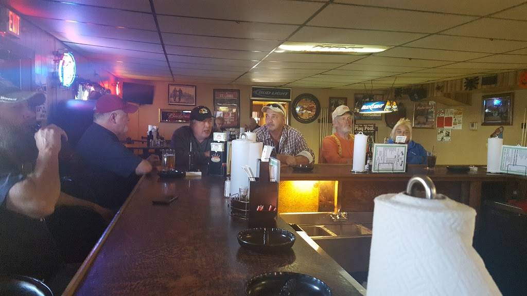 Clover Bottom Bar & Grill | restaurant | 7760 State Hwy YY, Washington, MO 63090, USA | 6362391772 OR +1 636-239-1772
