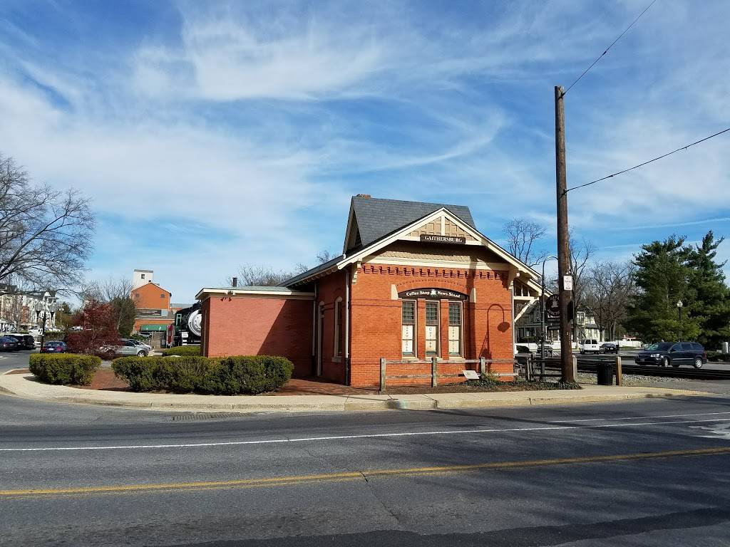 Java Junction | restaurant | 5 S Summit Ave, Gaithersburg, MD 20877, USA | 3019487107 OR +1 301-948-7107