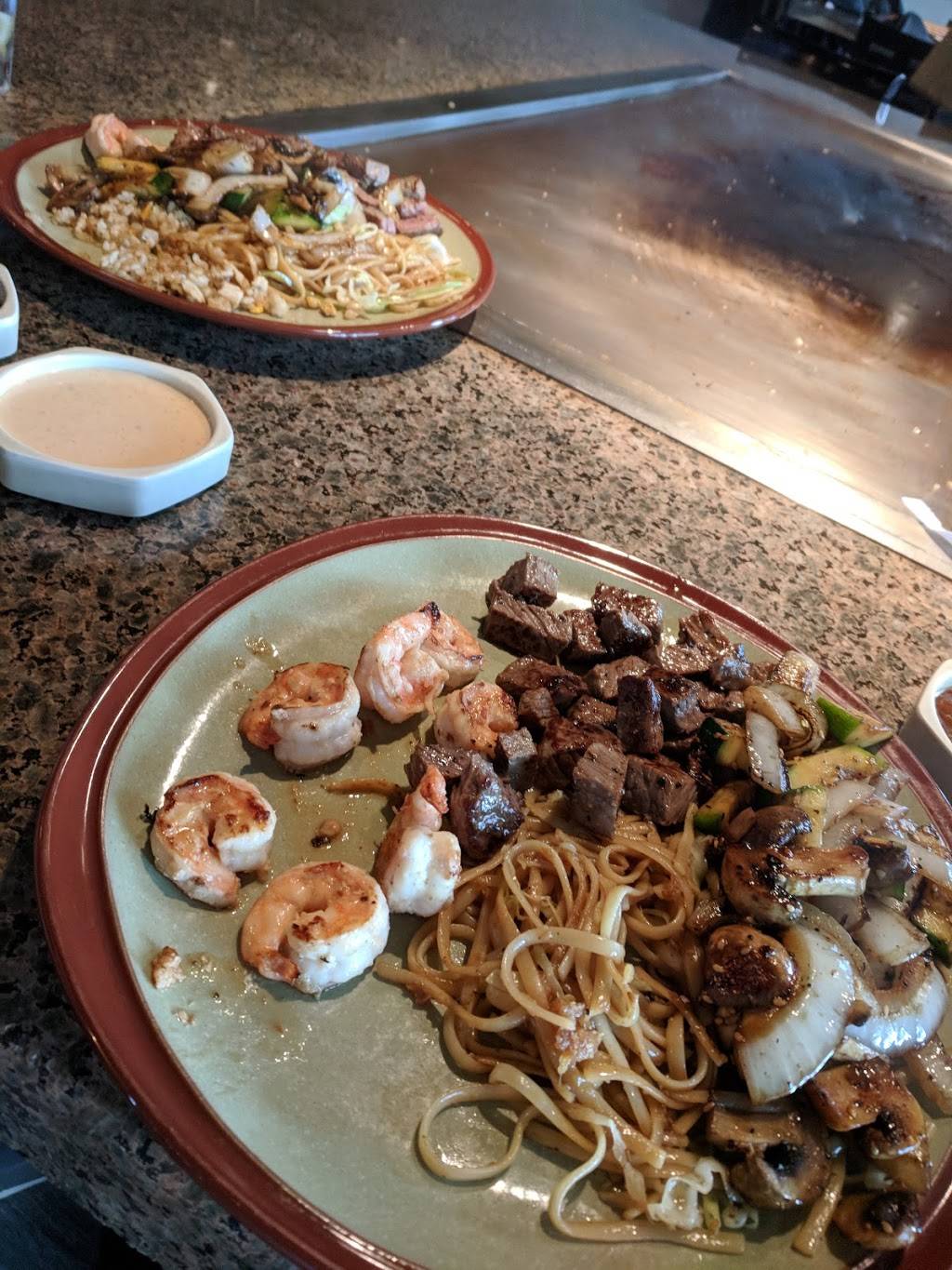 Sushi Hibachi - Orlando | restaurant | 5239 S John Young Pkwy, Orlando, FL 32809, USA | 4078269866 OR +1 407-826-9866