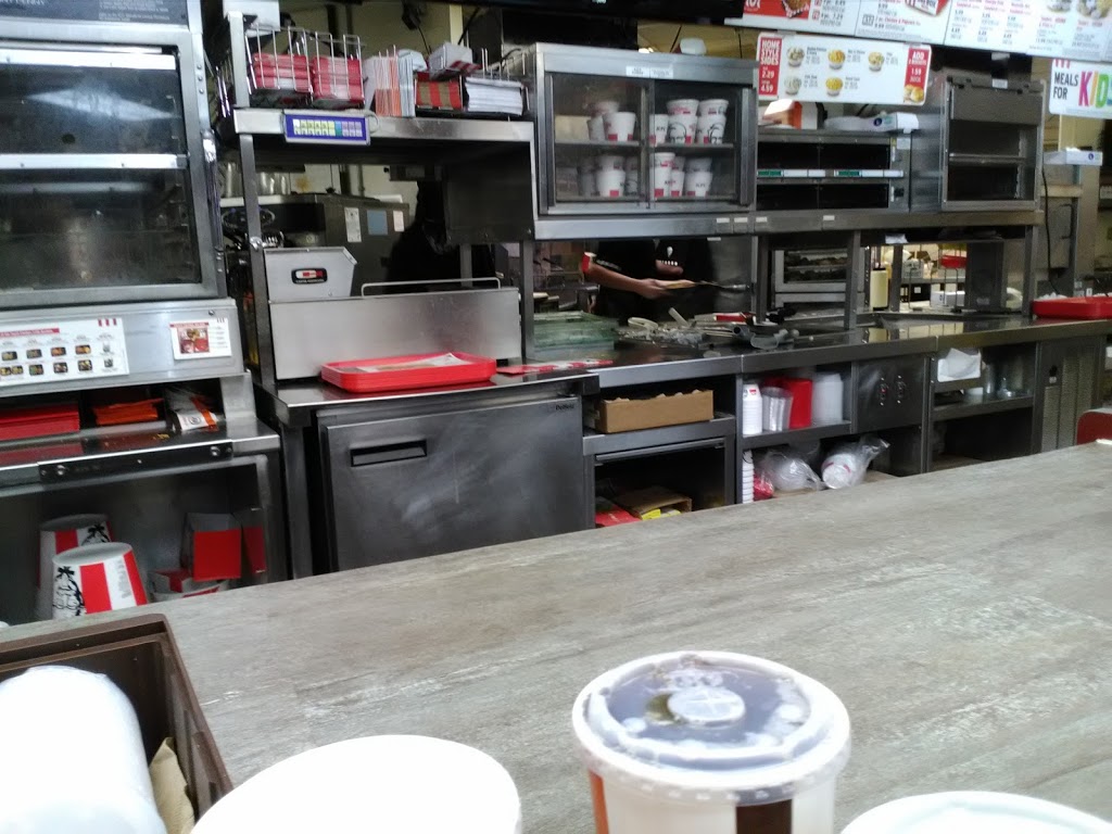 KFC | restaurant | 3401 E 10th St, Sioux Falls, SD 57103, USA | 6053361710 OR +1 605-336-1710