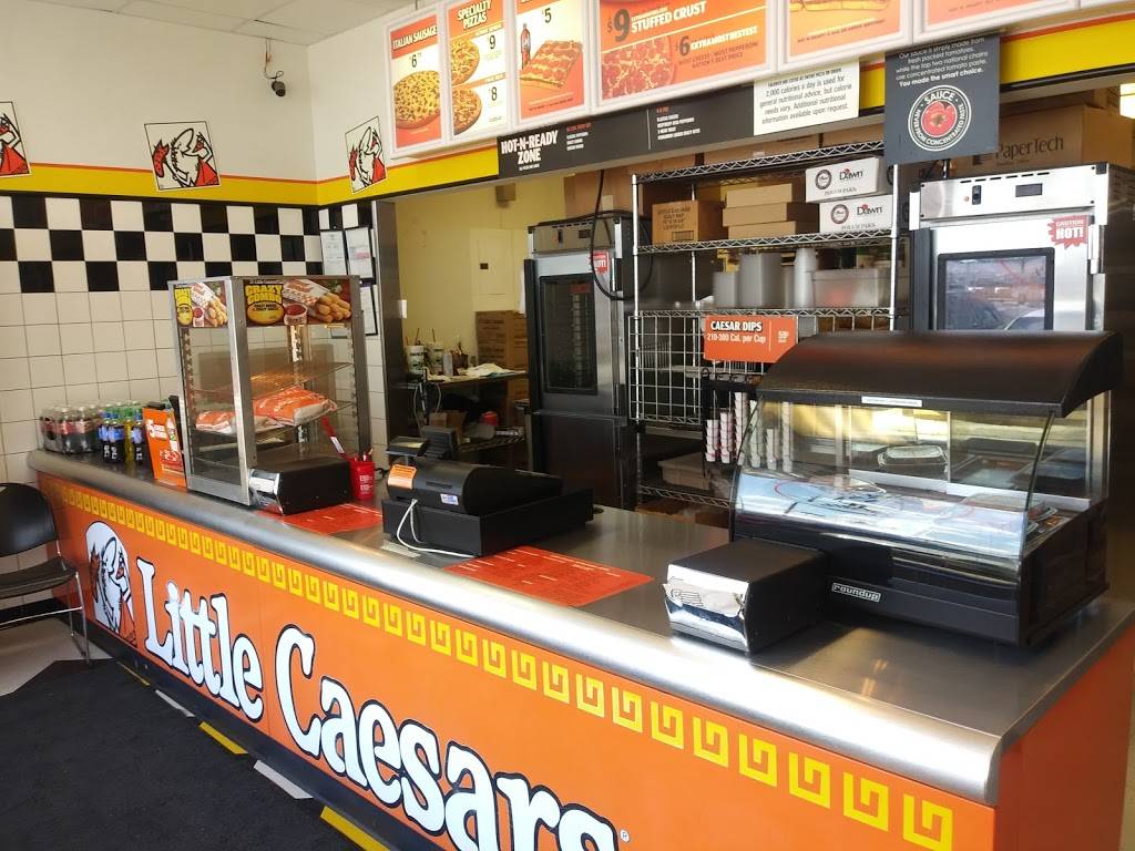 Little Caesars Pizza | meal takeaway | 9076 Camp Bowie W Blvd, Fort Worth, TX 76116, USA | 8175604118 OR +1 817-560-4118