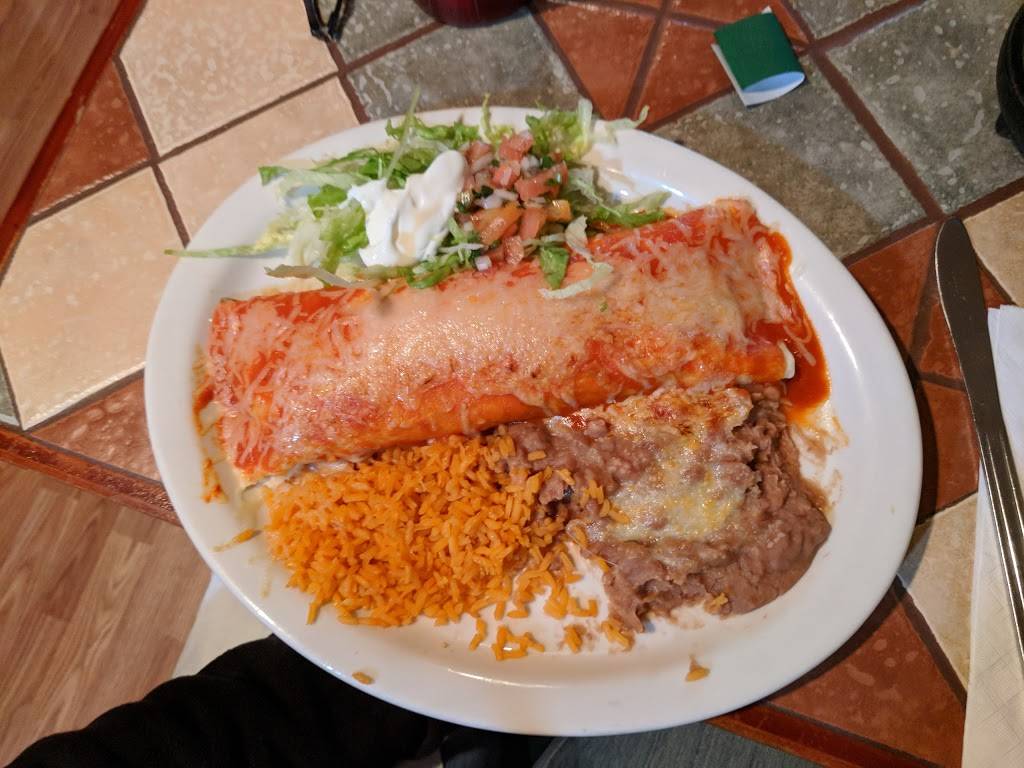 La Cabana Mexican Bar and Grill | restaurant | 2060 S Bay St, Eustis, FL 32726, USA | 3523574600 OR +1 352-357-4600