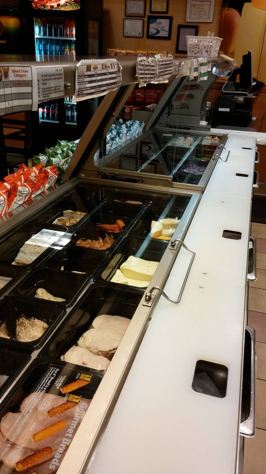 Subway | restaurant | 6994 GA-42, Locust Grove, GA 30248, USA | 7707755145 OR +1 770-775-5145