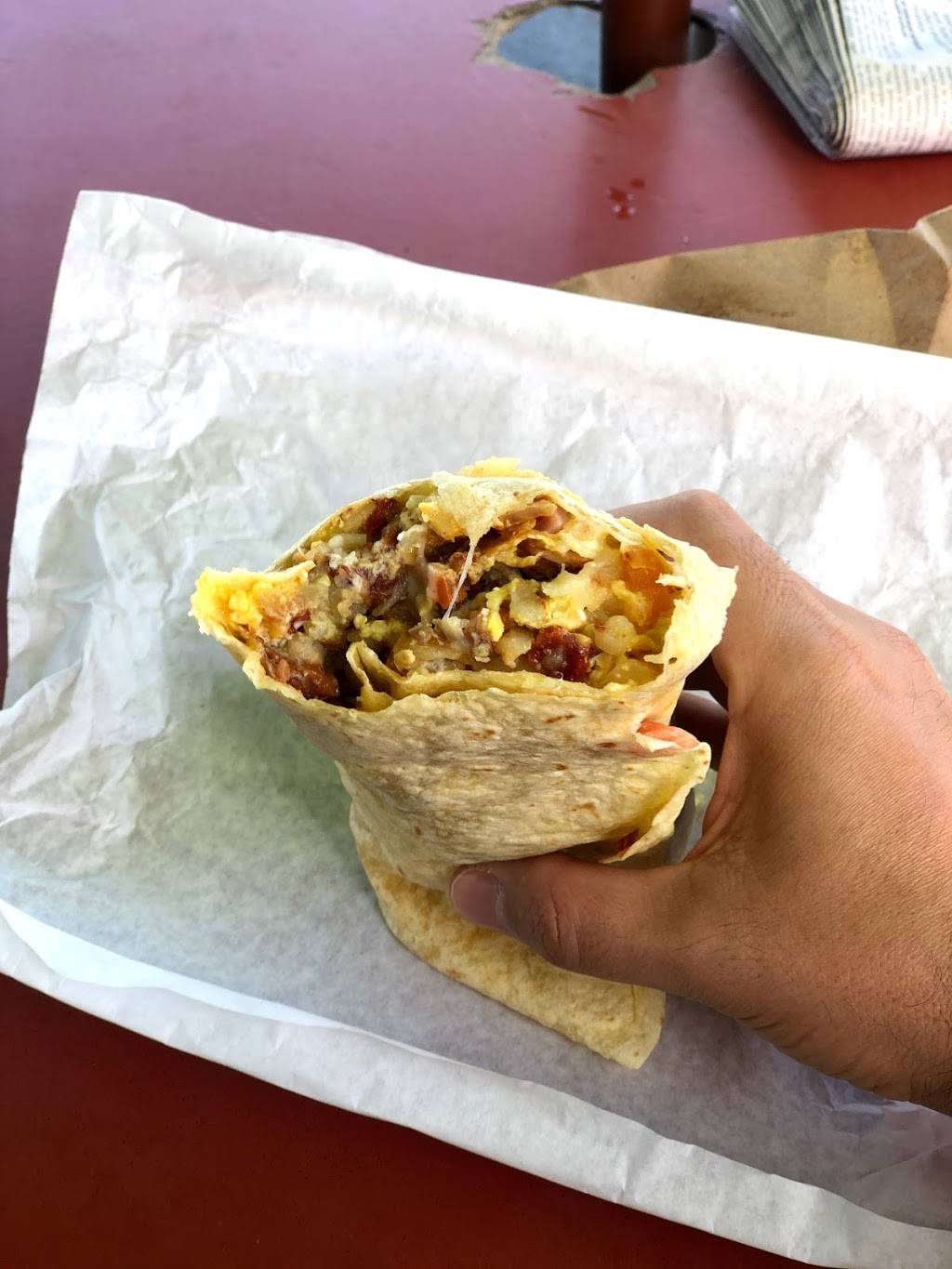 Lupes Place | restaurant | 1446 Foothill Blvd, La Cañada Flintridge, CA 91011, USA | 8187908950 OR +1 818-790-8950