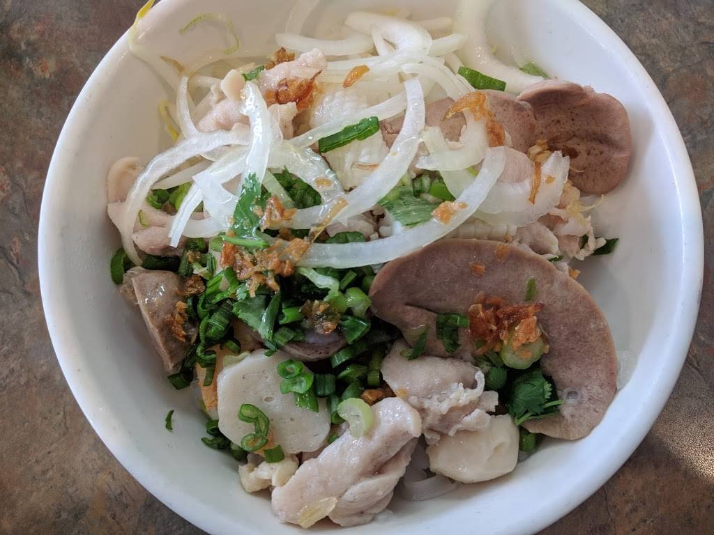 Fung Wong Bakery | restaurant | 833 International Blvd, Oakland, CA 94606, USA | 5108328182 OR +1 510-832-8182