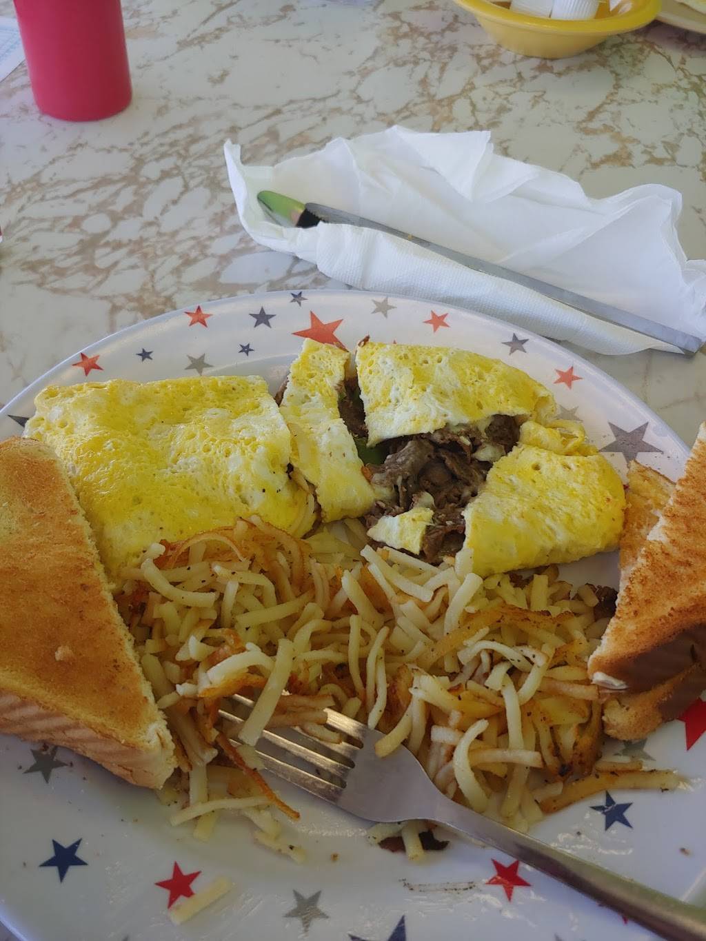 Gear Jammers Truck Stop | restaurant | 1611 S Broad St, Scottsboro, AL 35768, USA | 2566095879 OR +1 256-609-5879