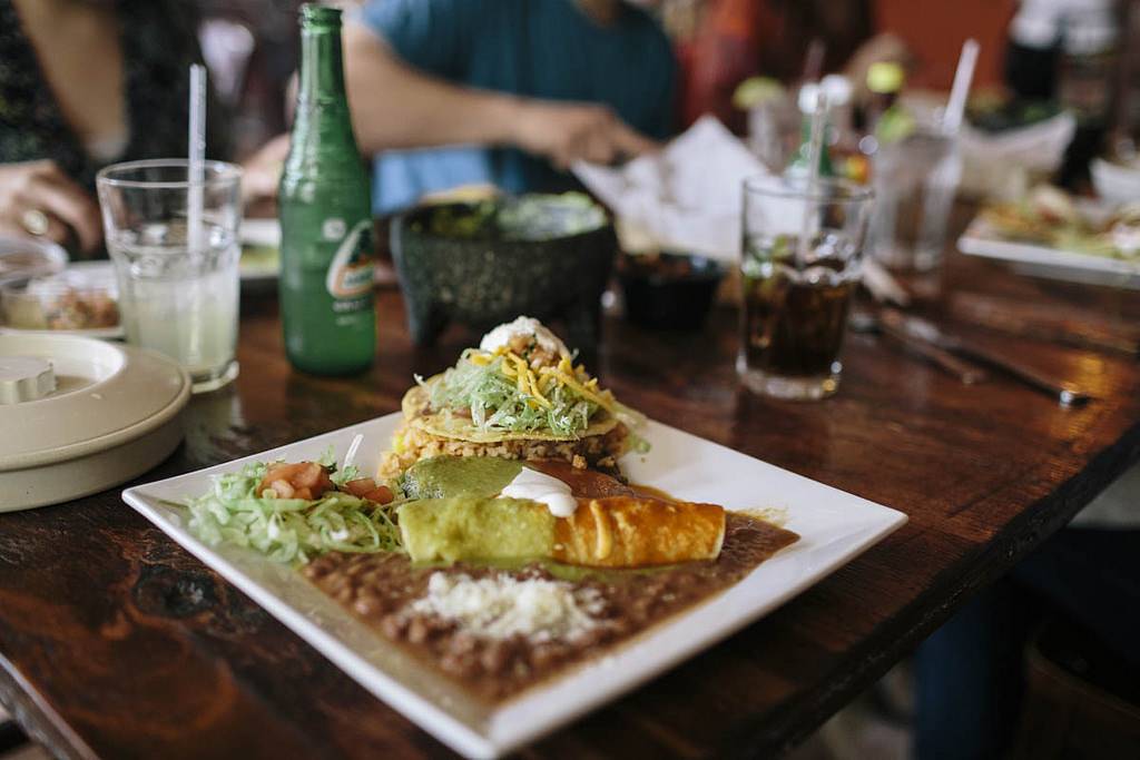 La Lupita | restaurant | 4 W 4th St, Bethlehem, PA 18015, USA | 6108685733 OR +1 610-868-5733