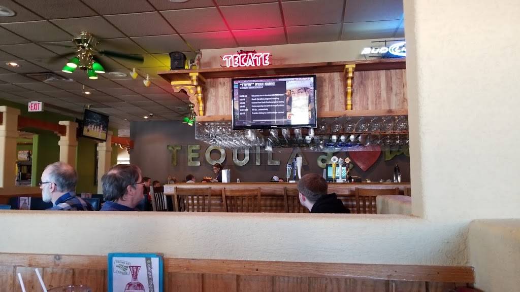 Carlos OKellys | meal takeaway | 1355 Associates Dr, Dubuque, IA 52002, USA | 5635830088 OR +1 563-583-0088