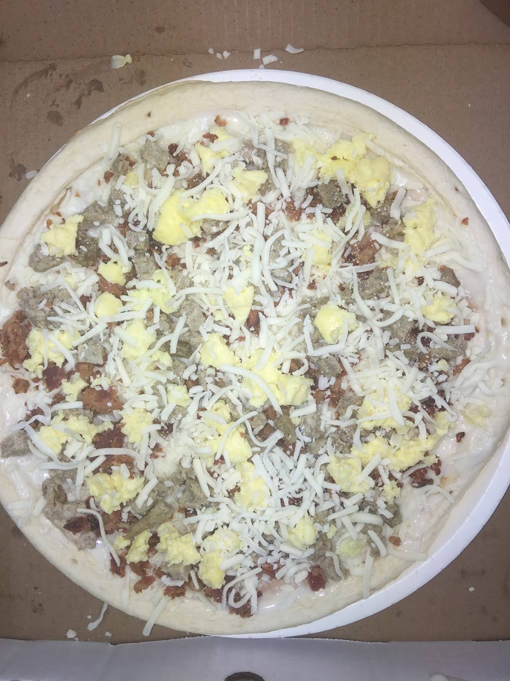 Lake Country Grocery & Liquor | meal takeaway | 432 MN-6, Outing, MN 56662, USA | 2187925859 OR +1 218-792-5859