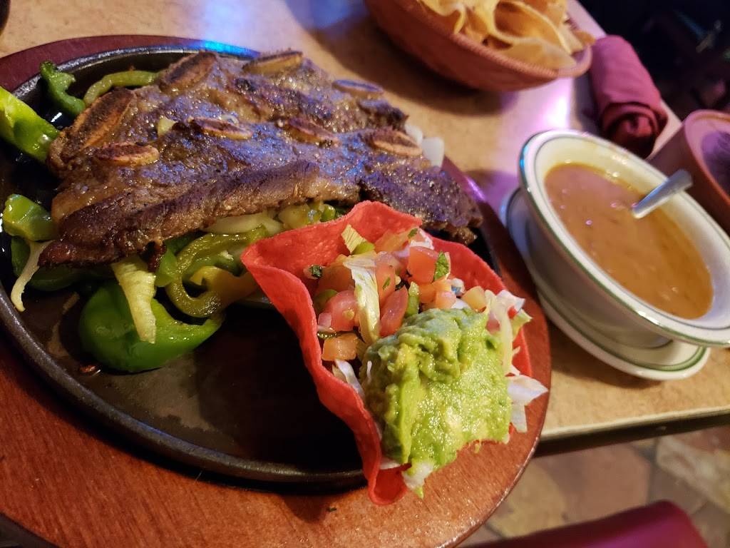 Two Amigos | restaurant | 14121 Northwest Fwy # A, Houston, TX 77040, USA | 7134624321 OR +1 713-462-4321