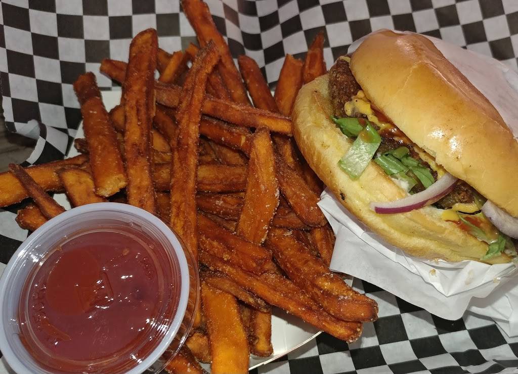 Arlos | restaurant | 2908 Fruth St, Austin, TX 78705, USA | 5128408585 OR +1 512-840-8585