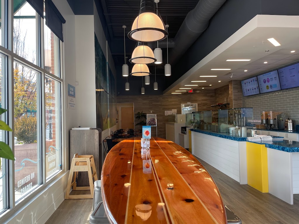 Nautical Bowls | restaurant | 19353 Promenade Dr, Leesburg, VA 20176, USA | 5718313854 OR +1 571-831-3854