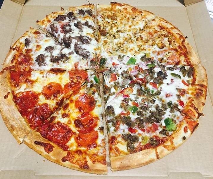 Fat Franks Pizza | restaurant | 481 Wethersfield Ave, Hartford, CT 06114, USA | 8602963111 OR +1 860-296-3111