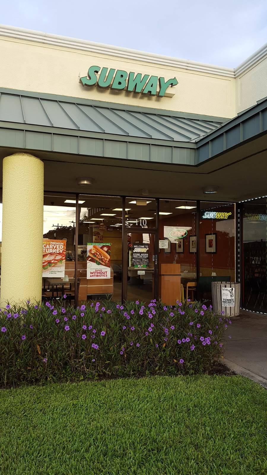 Subway Restaurants | restaurant | 110 S Congress Ave, N Congress Ave Unit 3, Delray Beach, FL 33445, USA | 5612786290 OR +1 561-278-6290