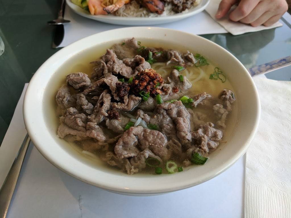 Restaurant Chez Lam | restaurant | 123 Rue Dumont, Vaudreuil-Dorion, QC J7V 1W9, Canada | 4504552600 OR +1 450-455-2600