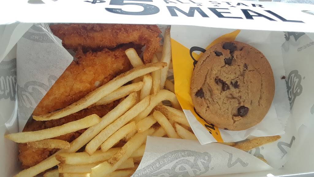 Carls Jr. | restaurant | 2505 E Ave S, Palmdale, CA 93550, USA | 6612664928 OR +1 661-266-4928