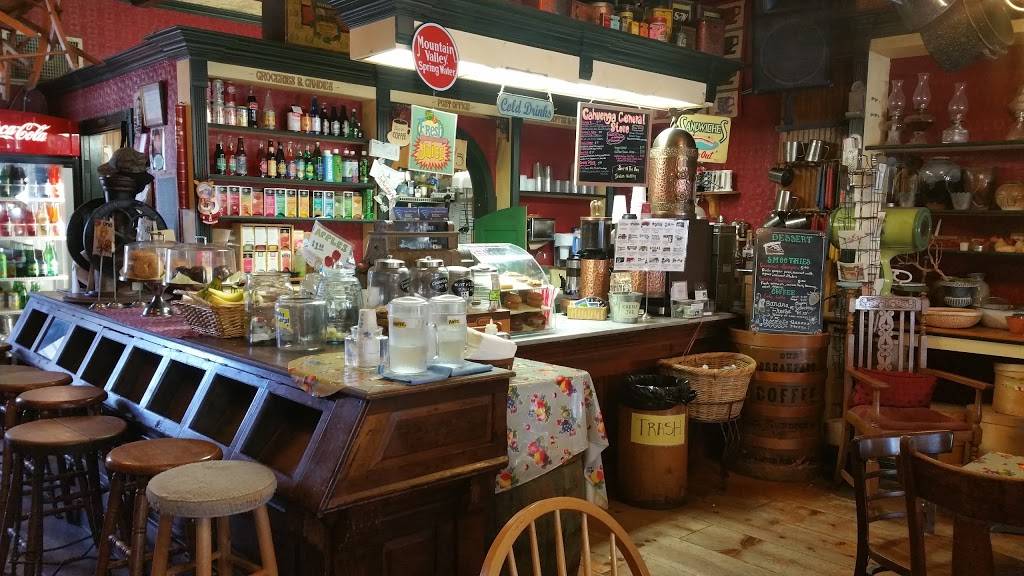 Cafe’ Cahuenga General Store (aka Hallenbecks) | cafe | 5510 Cahuenga Blvd, North Hollywood, CA 91601, USA | 8189855916 OR +1 818-985-5916