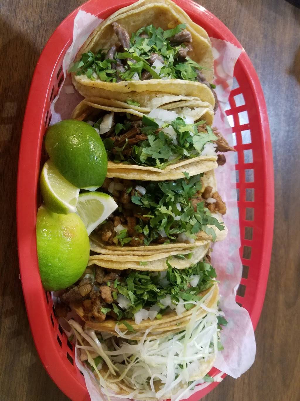 Delicias La Oaxaqueña | restaurant | 2121 Milton Ave, Janesville, WI 53545, USA | 6085630669 OR +1 608-563-0669