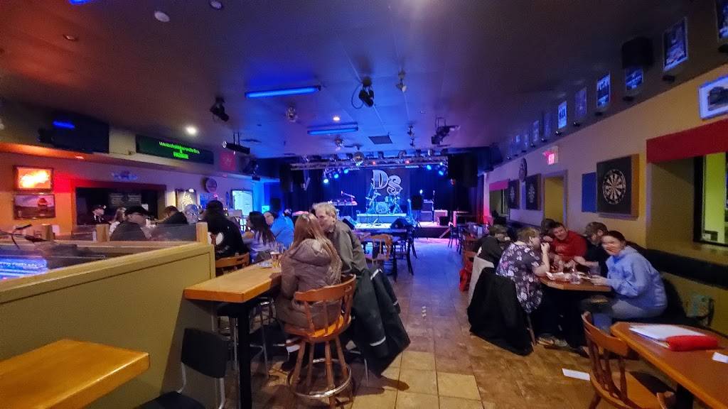 Eastside Bar & Grill - Live music & entertainment, london, ontar | restaurant | 750 Hamilton Rd, London, ON N5Z 1T8, Canada | 5194577467 OR +1 519-457-7467