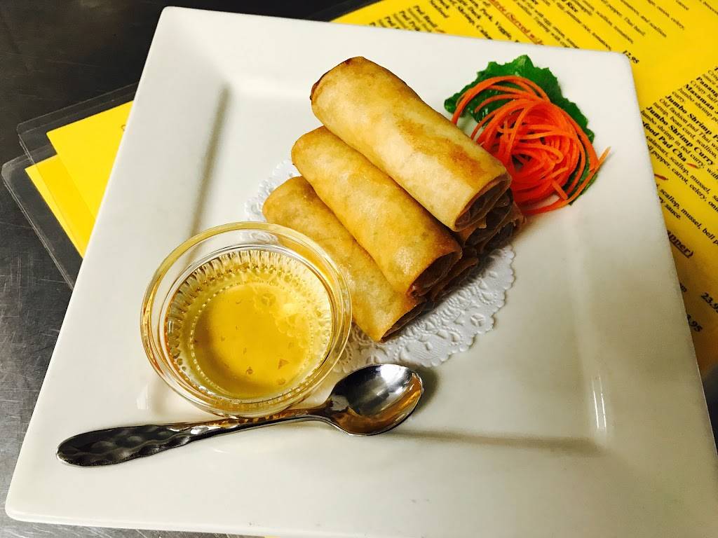 Hug Thai Cuisine | restaurant | 2618 Merrick Rd, Bellmore, NY 11710, USA | 5165907169 OR +1 516-590-7169