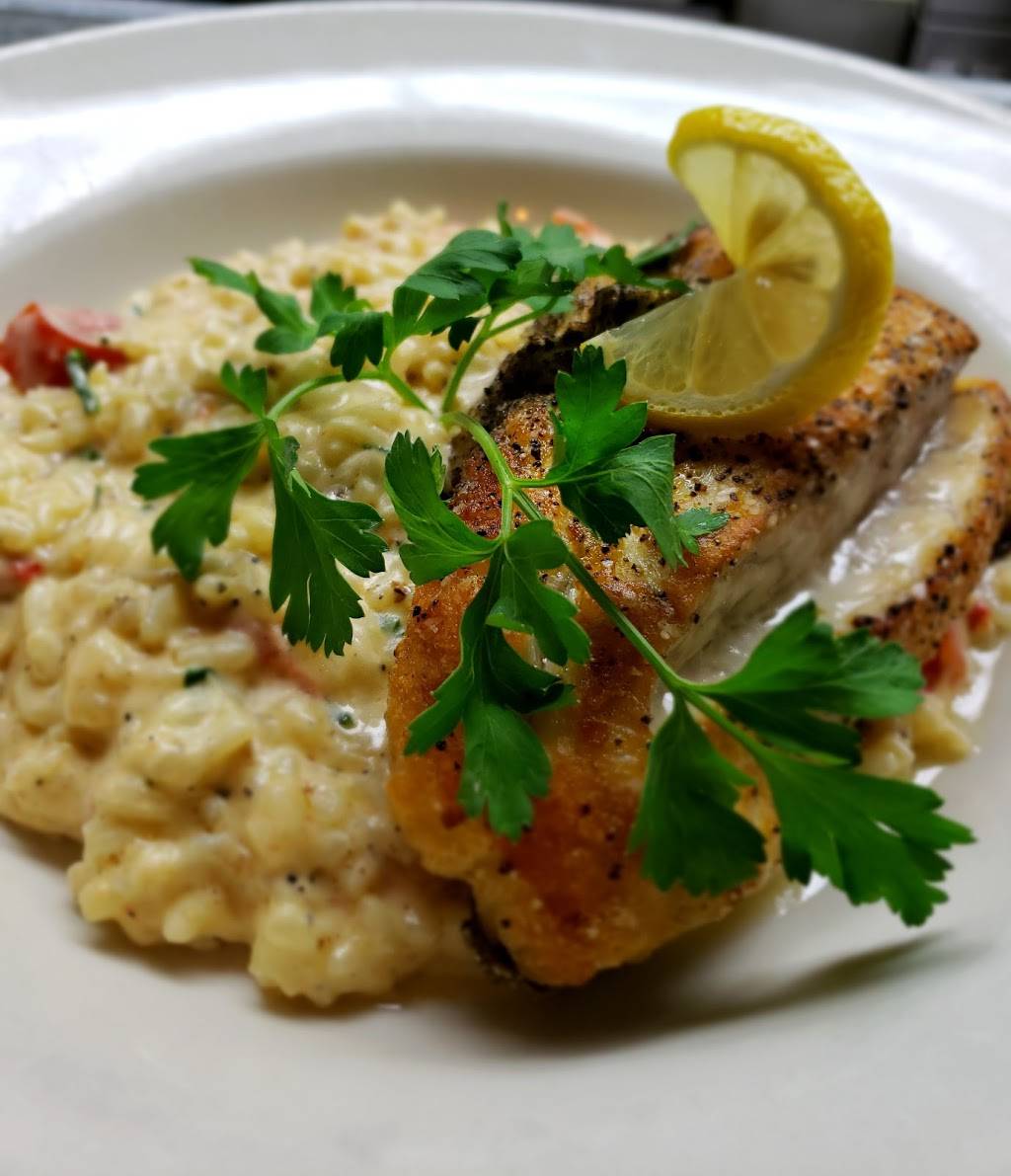 220 Cafe | restaurant | 216 S Center St, Statesville, NC 28677, USA | 7048737779 OR +1 704-873-7779