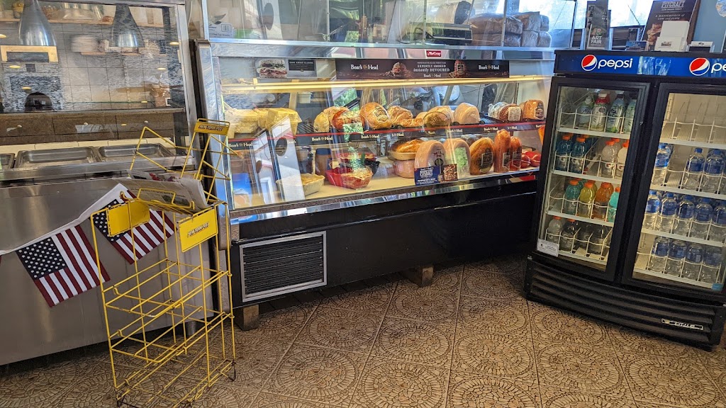 Village Deli & Grill | restaurant | 851 NY-211, Middletown, NY 10941, USA | 8456927100 OR +1 845-692-7100