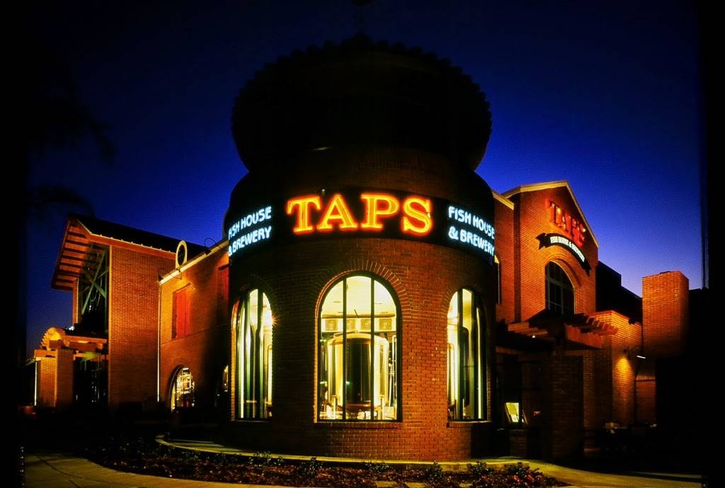 TAPS Fish House & Brewery | restaurant | 101 E Imperial Hwy, Brea, CA 92821, USA | 7142570101 OR +1 714-257-0101