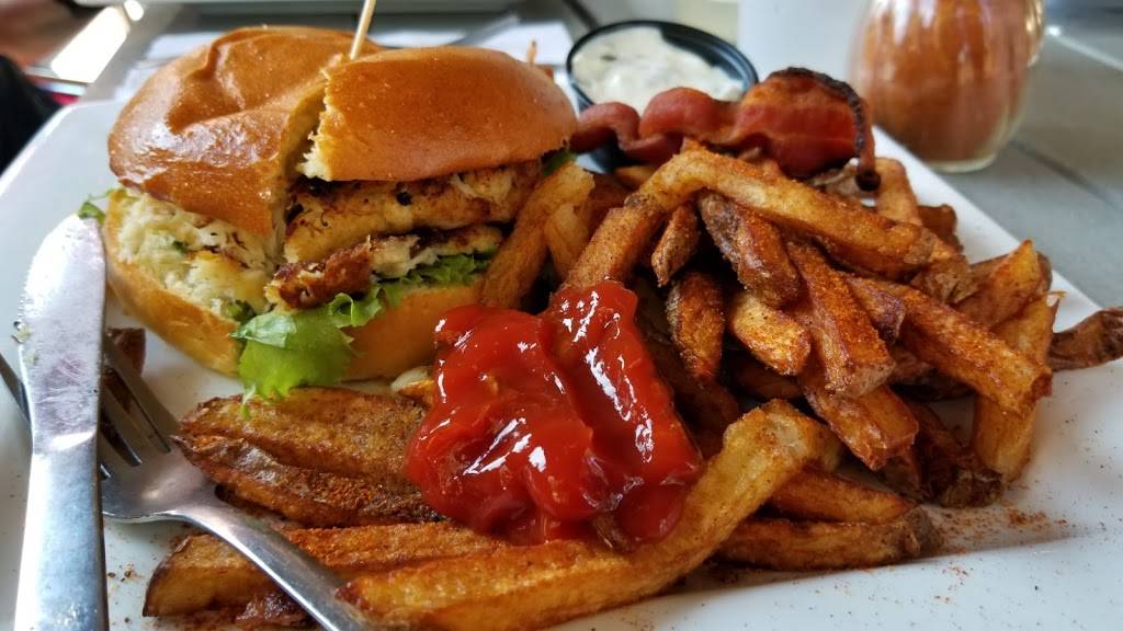 Severna Park Taphouse | restaurant | 58 W Earleigh Heights Rd, Severna Park, MD 21146, USA | 4107935759 OR +1 410-793-5759