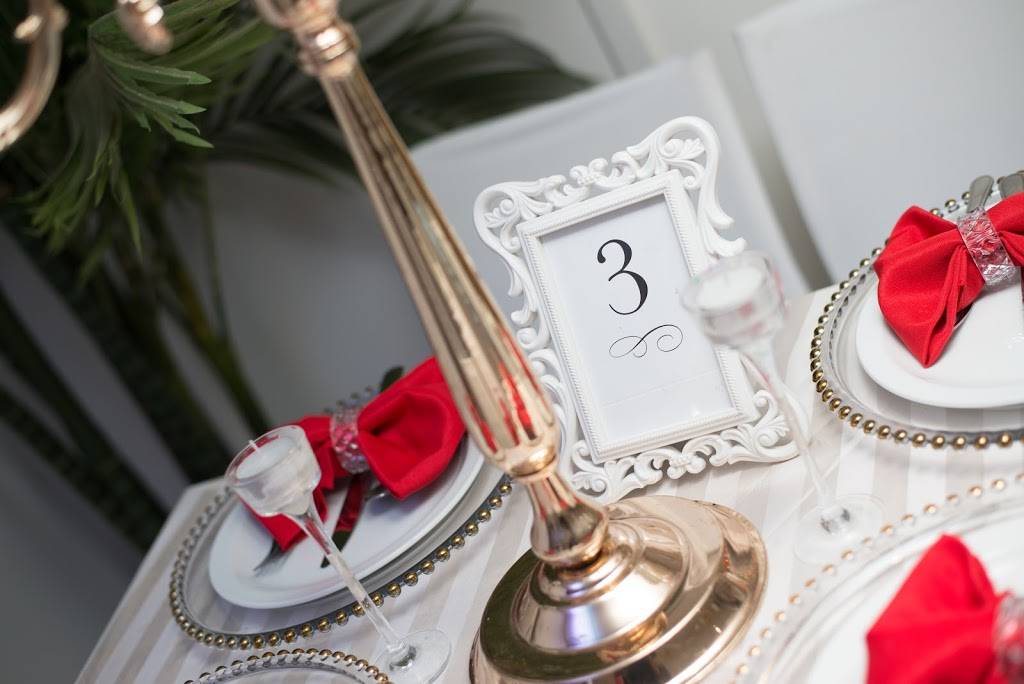 Mades Kitchen | restaurant | 1812 Weston Rd, York, ON M9N 1V8, Canada | 4162430005 OR +1 416-243-0005