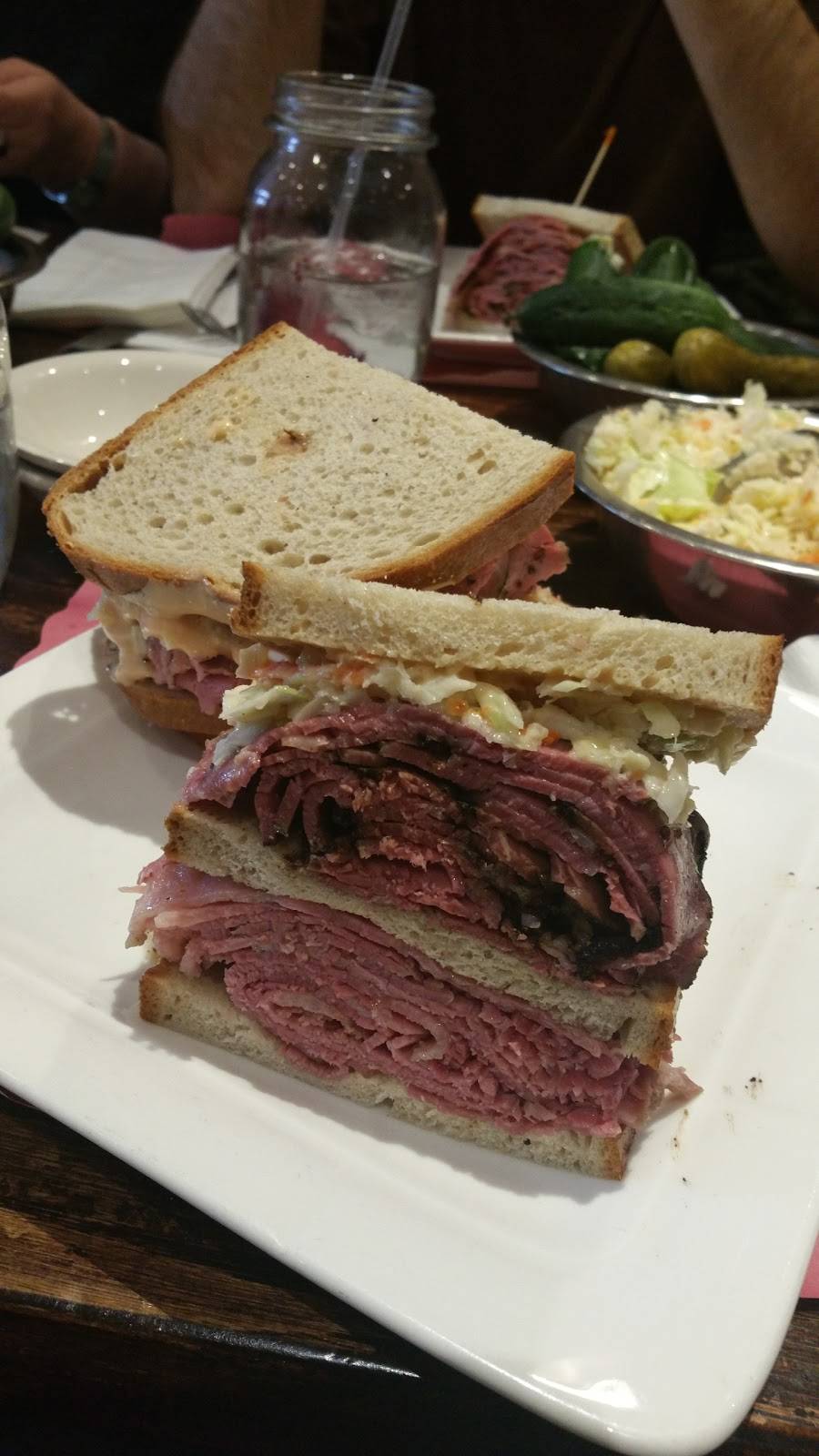 Woodro Kosher Restaurant & Caterers | restaurant | 1441 Broadway, Hewlett, NY 11557, USA | 5167914033 OR +1 516-791-4033