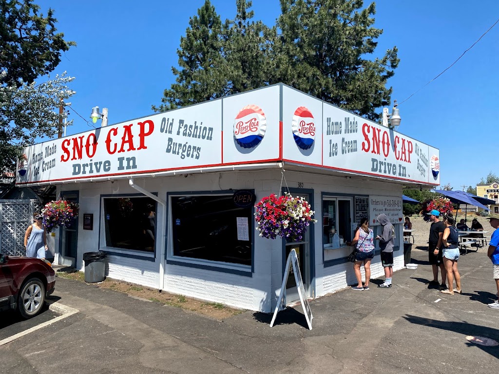 Sno Cap Drive In | restaurant | 380 W Cascade Ave, Sisters, OR 97759, USA | 5415496151 OR +1 541-549-6151