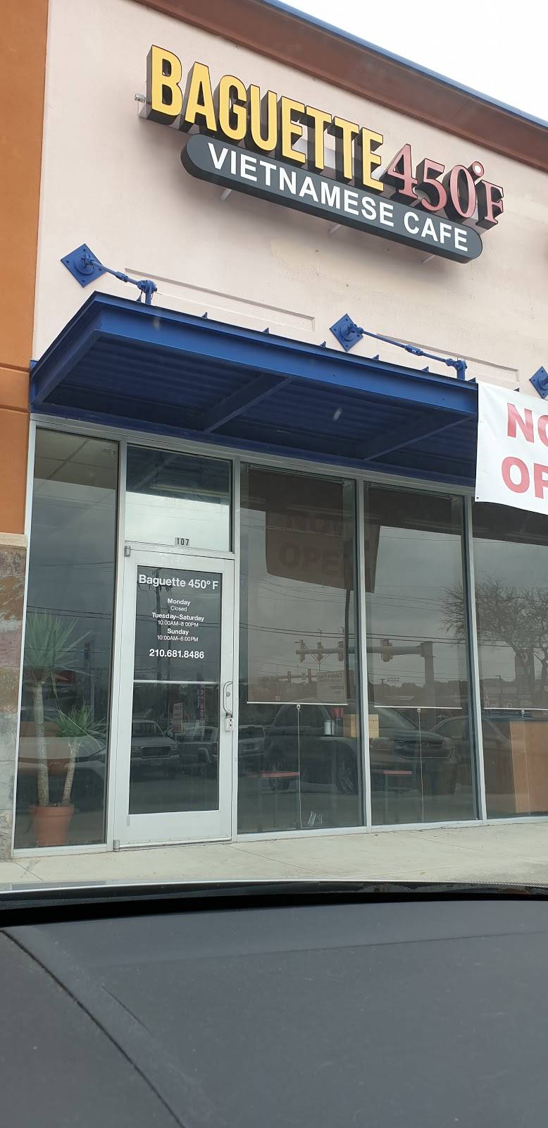 Baguette 450°F | restaurant | 8923 Culebra Rd, San Antonio, TX 78251, USA | 2106818486 OR +1 210-681-8486