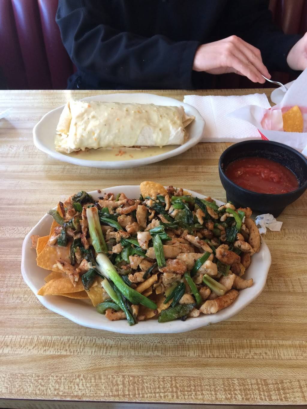 Nopalera Express | restaurant | 8818 Atlantic Blvd, Jacksonville, FL 32211, USA | 9047200106 OR +1 904-720-0106