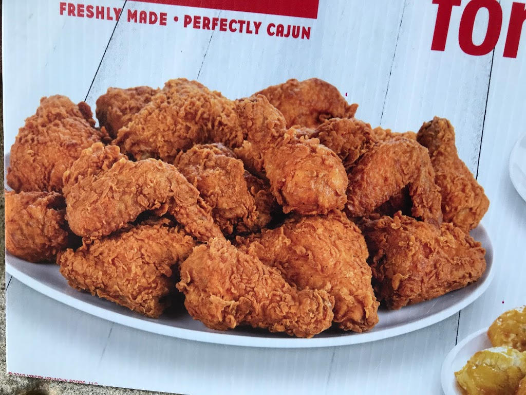 Krispy Krunchy Chicken/Daily Restaurant | restaurant | 823 East St, Texarkana, AR 71854, USA | 8707799955 OR +1 870-779-9955
