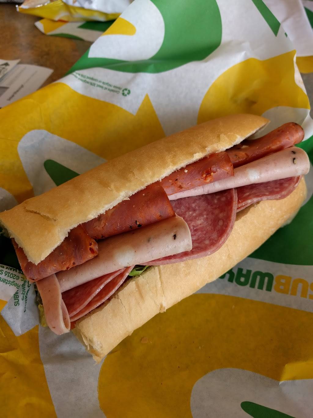 Subway | restaurant | 13530 Summerport Village Pkwy, Windermere, FL 34786, USA | 4079056741 OR +1 407-905-6741