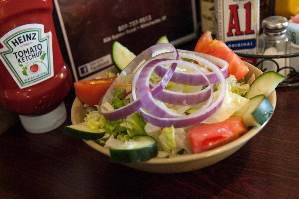 DJs Steakhouse | restaurant | 836 Bypass Rd, Winchester, KY 40391, USA | 8597379513 OR +1 859-737-9513