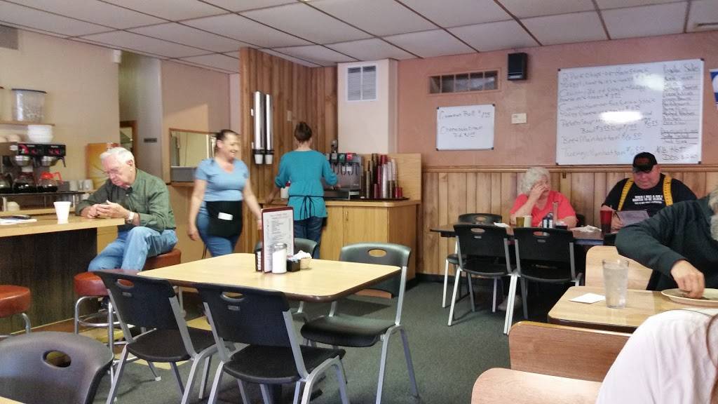 Dave & Bettys Diner | restaurant | 4801 Southeastern Ave, Indianapolis, IN 46203, USA | 3173530569 OR +1 317-353-0569