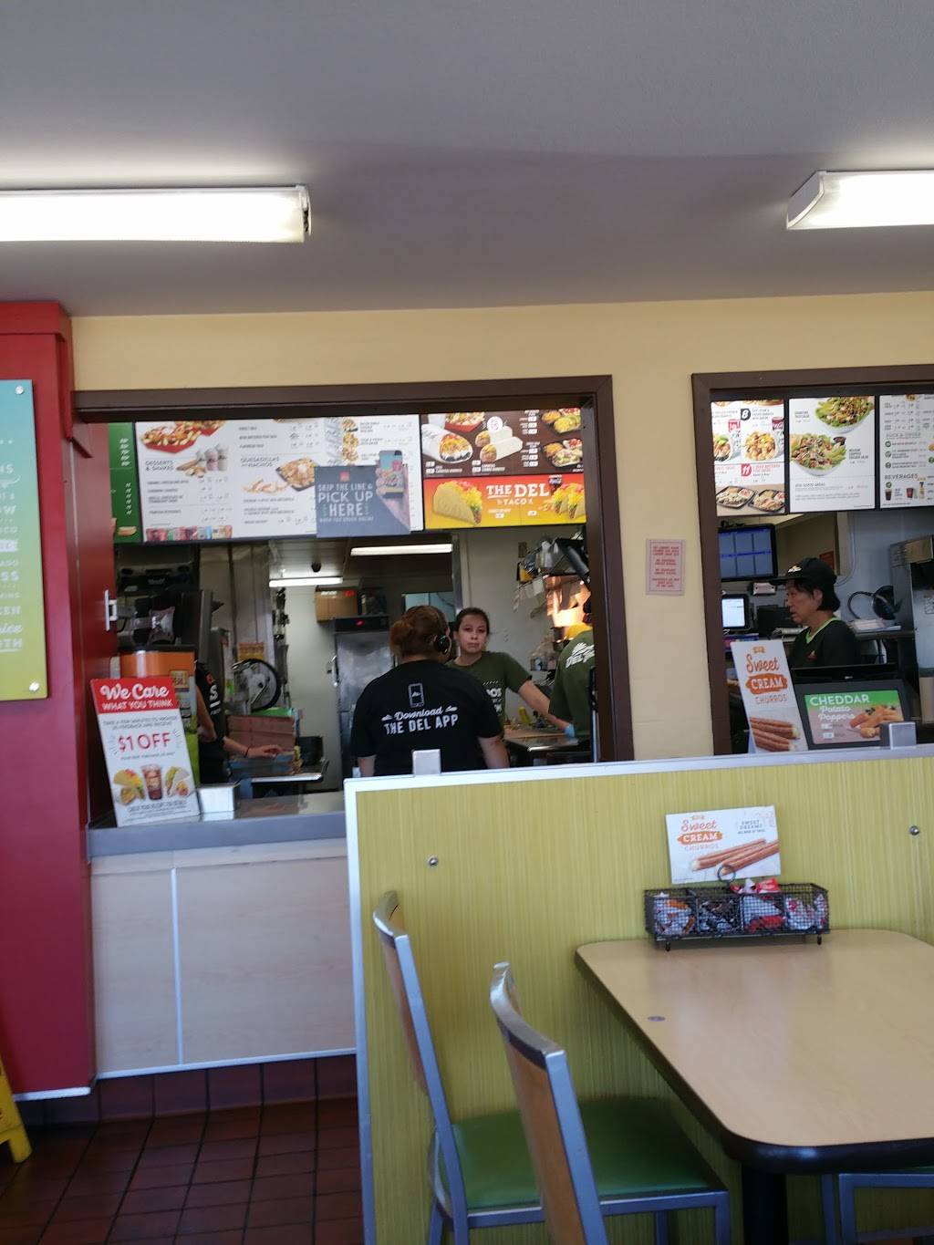 Del Taco | meal takeaway | 7398 Greenback Ln, Citrus Heights, CA 95621, USA | 9167235332 OR +1 916-723-5332