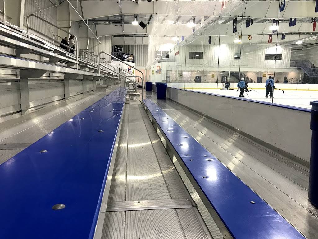 Ice Vault Arena | restaurant | 10 Nevins Rd, Wayne, NJ 07470, USA | 9736281500 OR +1 973-628-1500